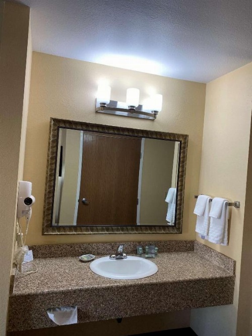 Best Western Manhattan Inn image 1